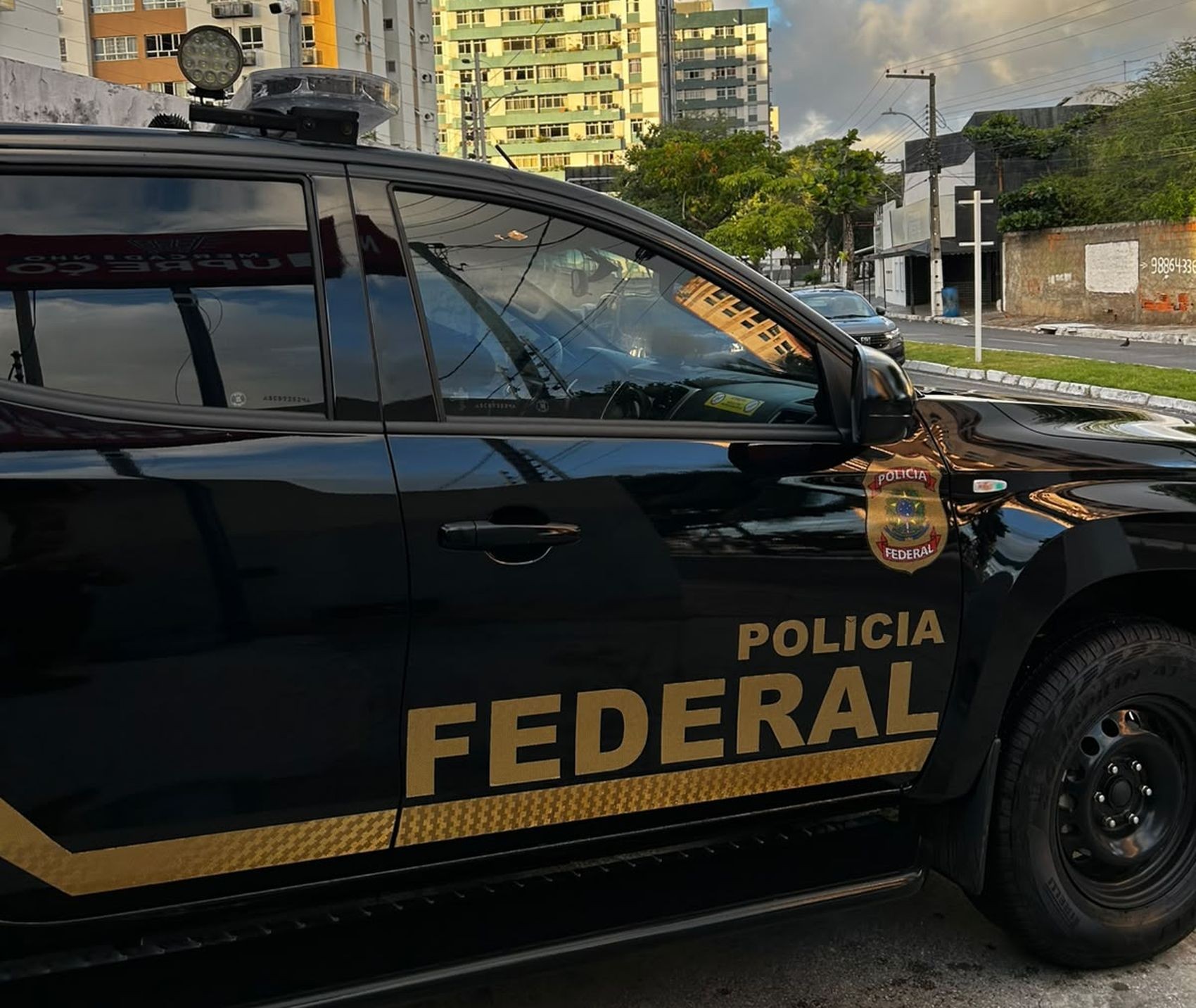 PF cumpre mandados em Aracaju e apreende R$ 20 mil em operação contra crimes eleitorais