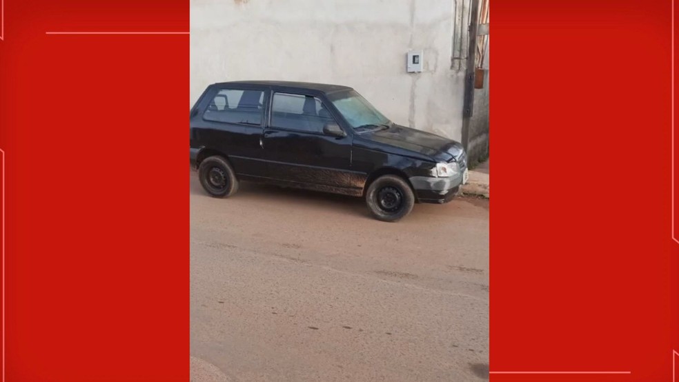 Carro foi devolvido um dia depois de ser furtado em Arniqueira, no DF — Foto: Reprodução