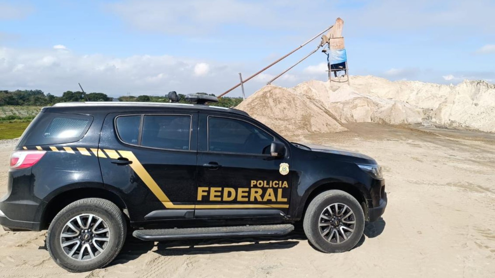 Operação da PF mira esquema de mineração ilegal em São José dos Campos e Caçapava
