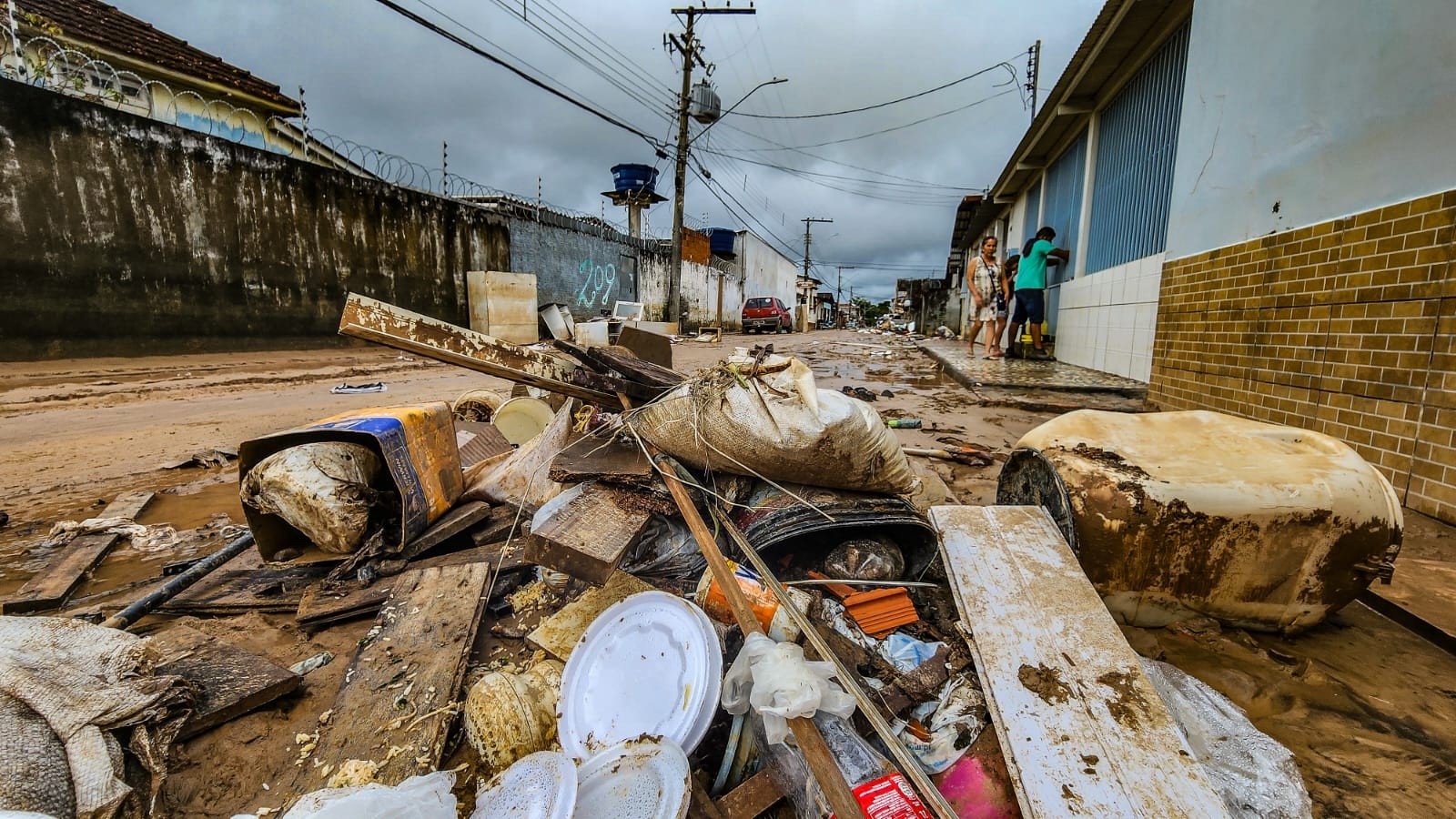 Cidade do Acre deve adotar medidas emergenciais para reduzir impactos de lixão a céu aberto, determina Justiça