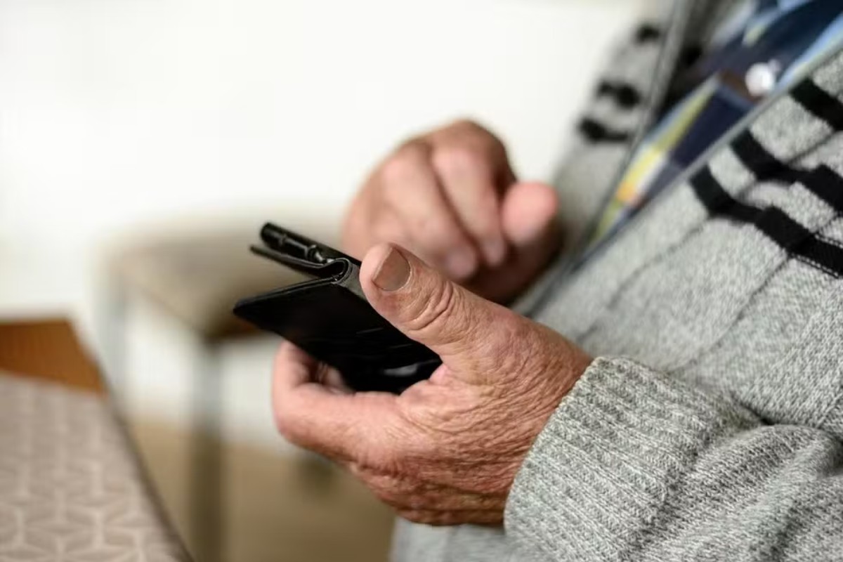 Santos, SP, abre inscrições para curso de tecnologia voltado para população 50+; veja como participar 