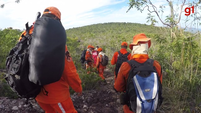Turistas israelenses são resgatados após ficarem perdidos a caminho da Cachoeira da Fumaça