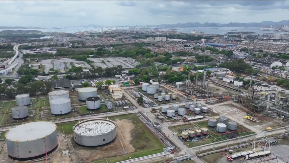 Grupo Refit é dono da antiga refinaria de Maguinhos, no Rio de Janeiro — Foto: Reprodução/TV Globo