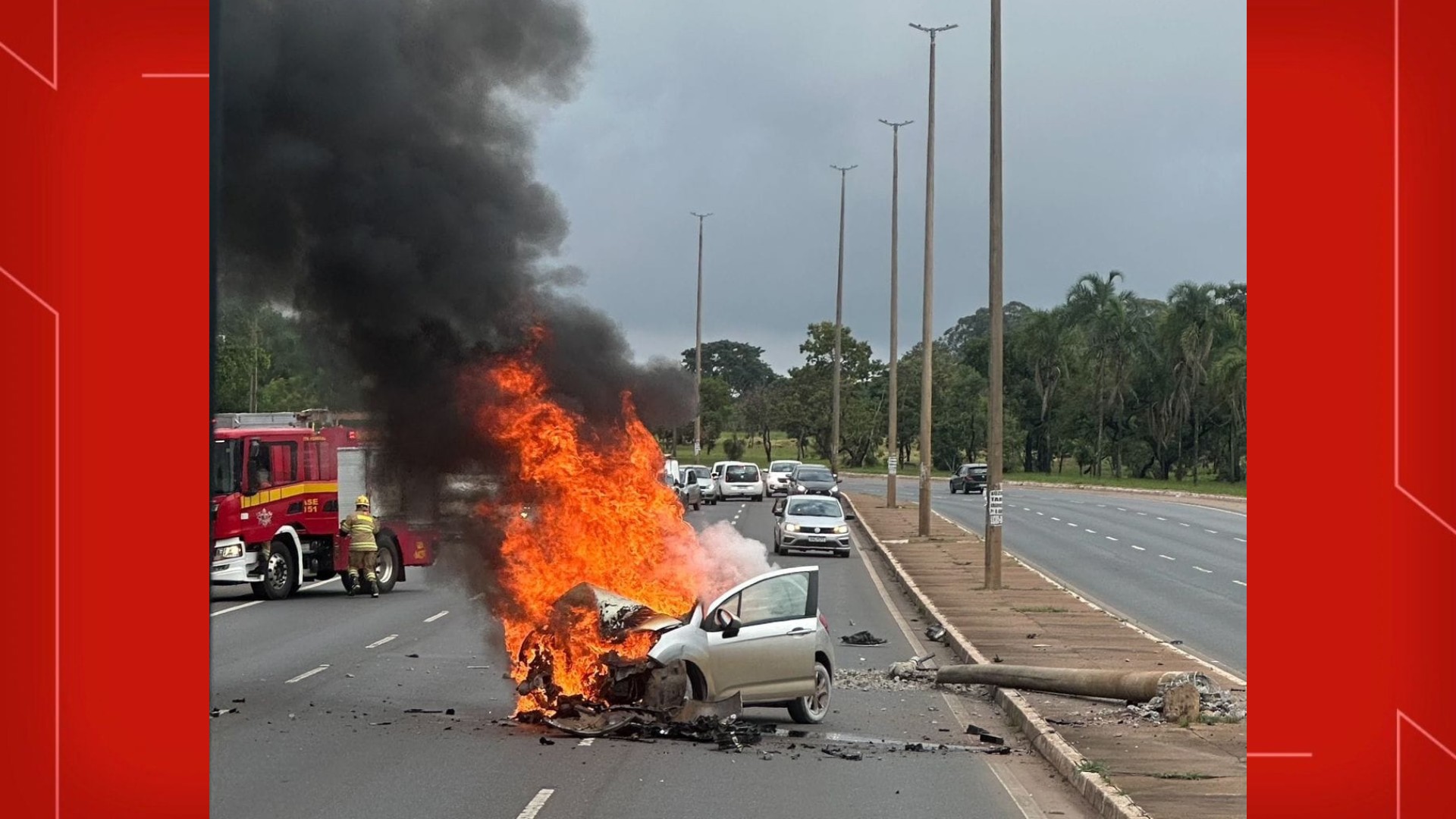 Homem morre após parada cardíaca dentro de carro; veja outros acidentes registrados no Ano Novo no DF