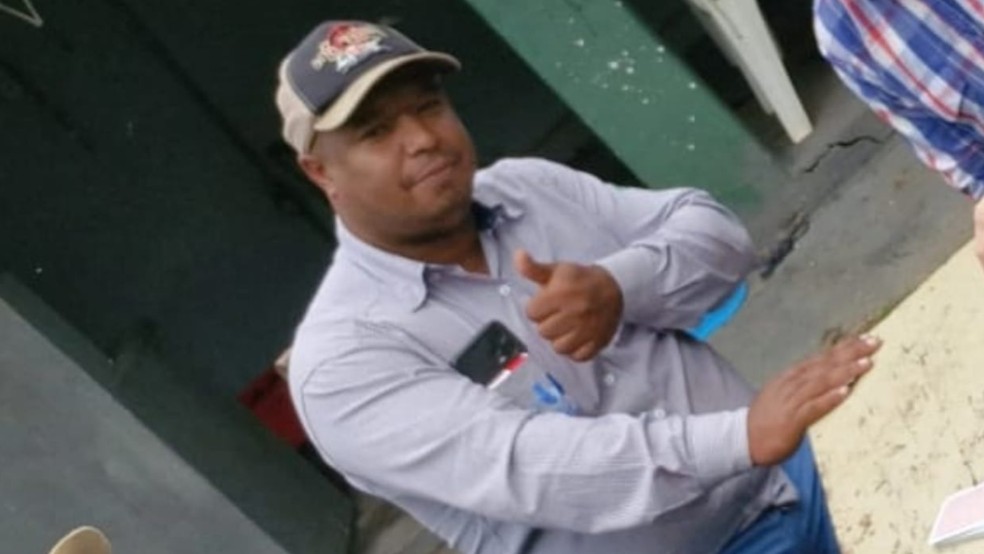 Adriano Jeso da Silva morreu ao tentar combater incêndio em Clementina (SP) — Foto: Arquivo pessoal