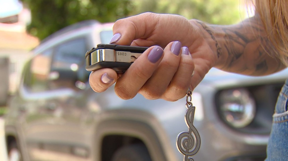 Pesquisa do Serasa mostra que preço médio da parcela do financiamento do carro teve alta de 10.54% de 2023 para 2024 — Foto: Reprodução/EPTV