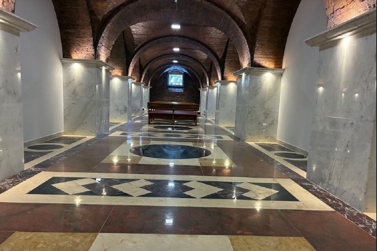 Cripta em Belém: Como visitar subsolo da Basílica Santuário de Nazaré 
