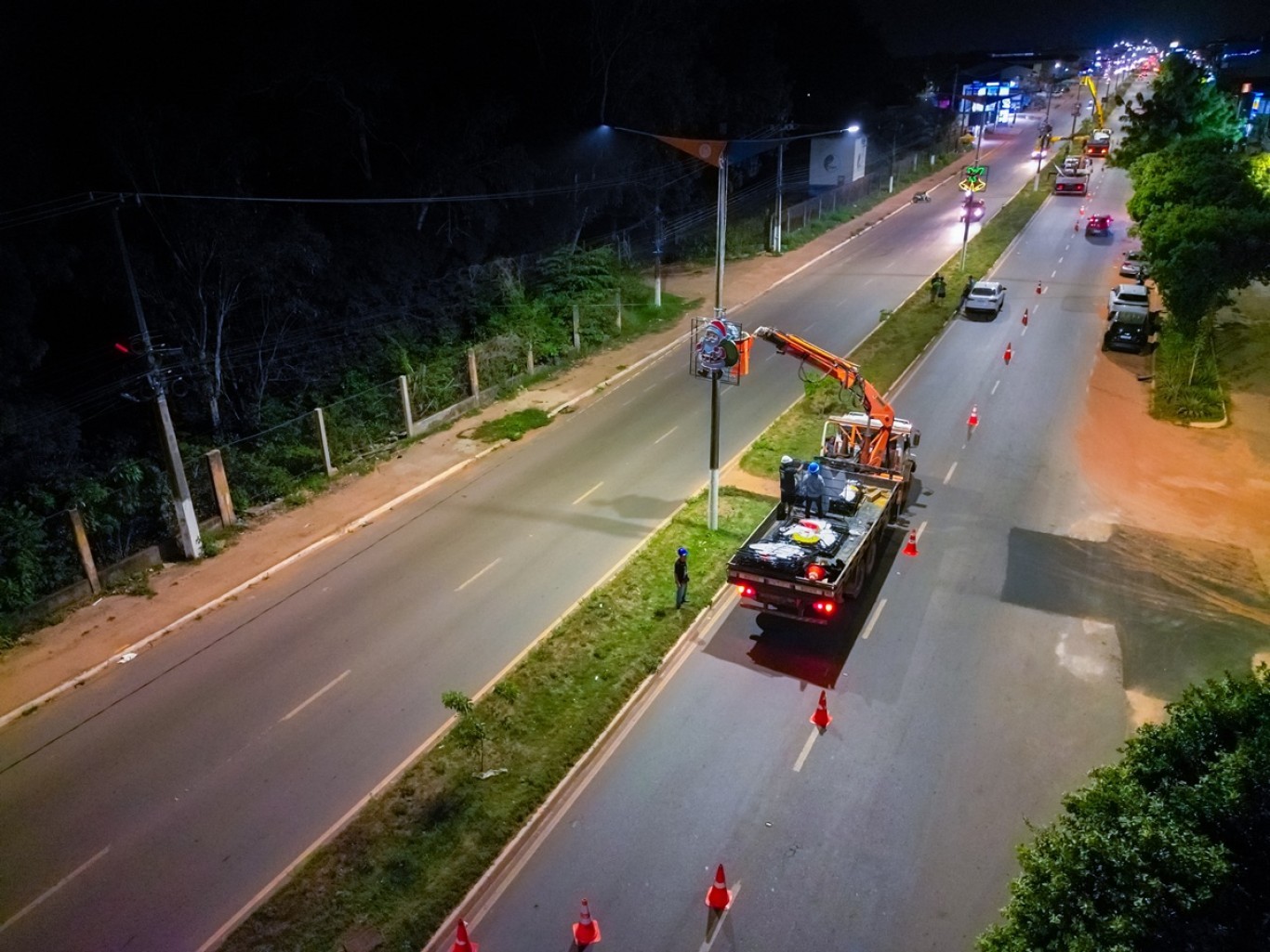 Seurb intensifica decoração natalina pelas ruas de Santarém