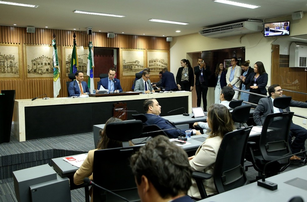Vereadores aprovam mudança de nome da guarda para polícia municipal — Foto: Francisco de Assis/CMN
