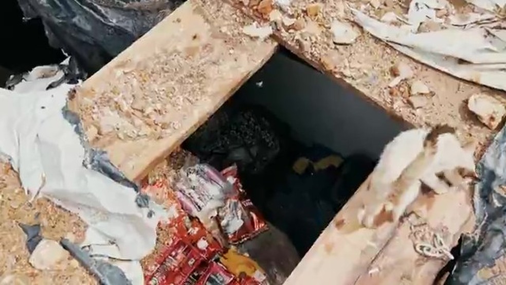 Túneis com energia, depósitos de alimentos e alojamentos: como era a estrutura do garimpo dominado por facção em terra indígena — Foto: Reprodução/TV Globo