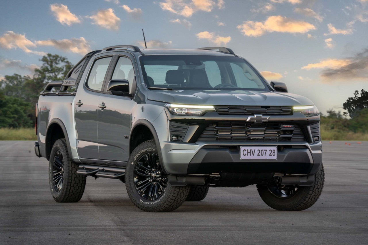 Nova Chevrolet S10 Trail Boss tem suspensão reforçada e pneus para uso no fora de estrada