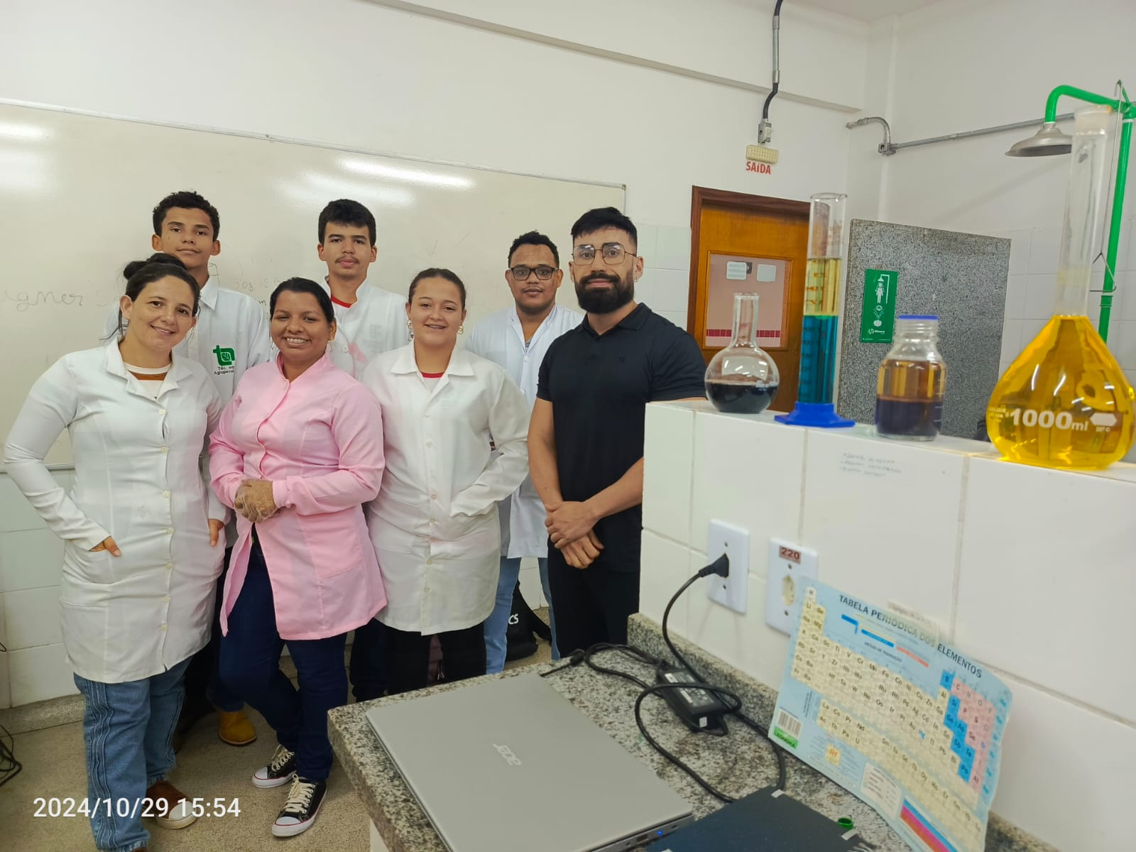 Pesquisadores do Ifac criam curativo feito com bambu amazônico: '100% biodegradável'