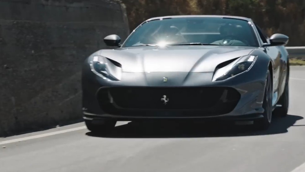 IPVA mais caro do Ceará dá para comprar dois carros 0 km — Foto: Ferrari/Divulgação