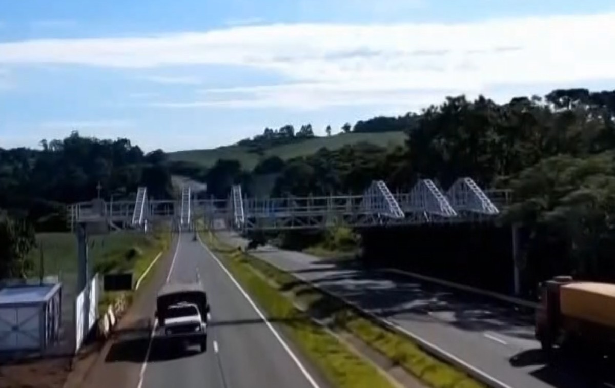 Pedágio eletrônico: novos pórticos em duas cidades do Norte do Paraná começam testes antes de funcionamento definitivo