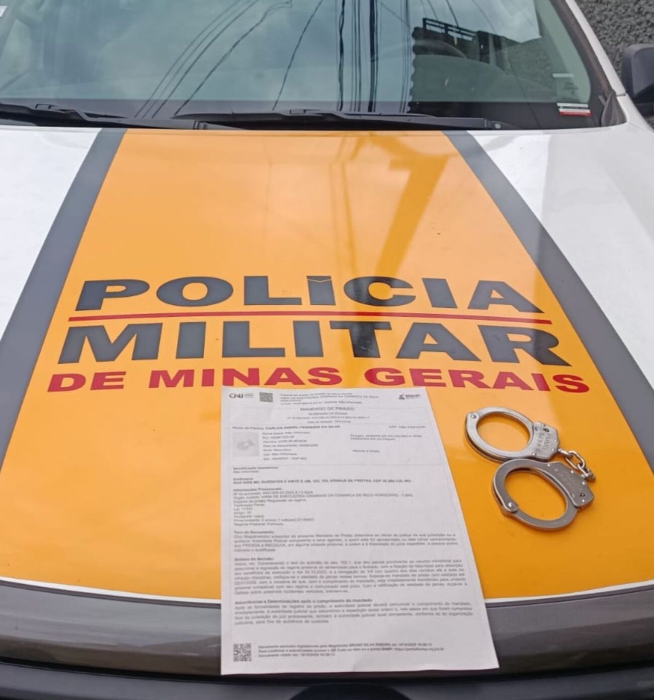 Foragido por roubo e homicídio tenta fugir de moto, mas é perseguido e preso na BR-259