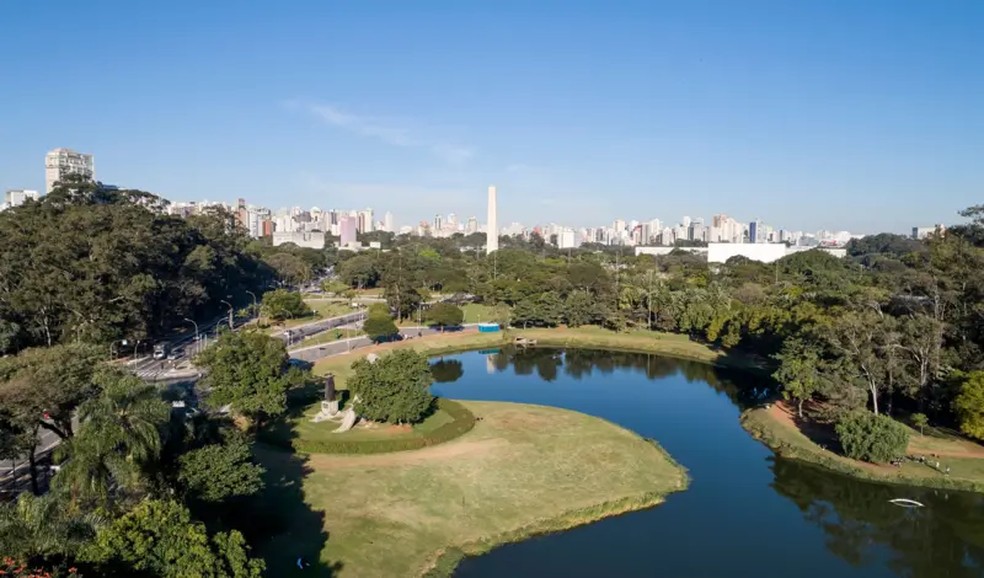 O Ibirapuera, em São Paulo, é um dos maiores parques urbanos da América Latina — Foto: Getty Images via BBC