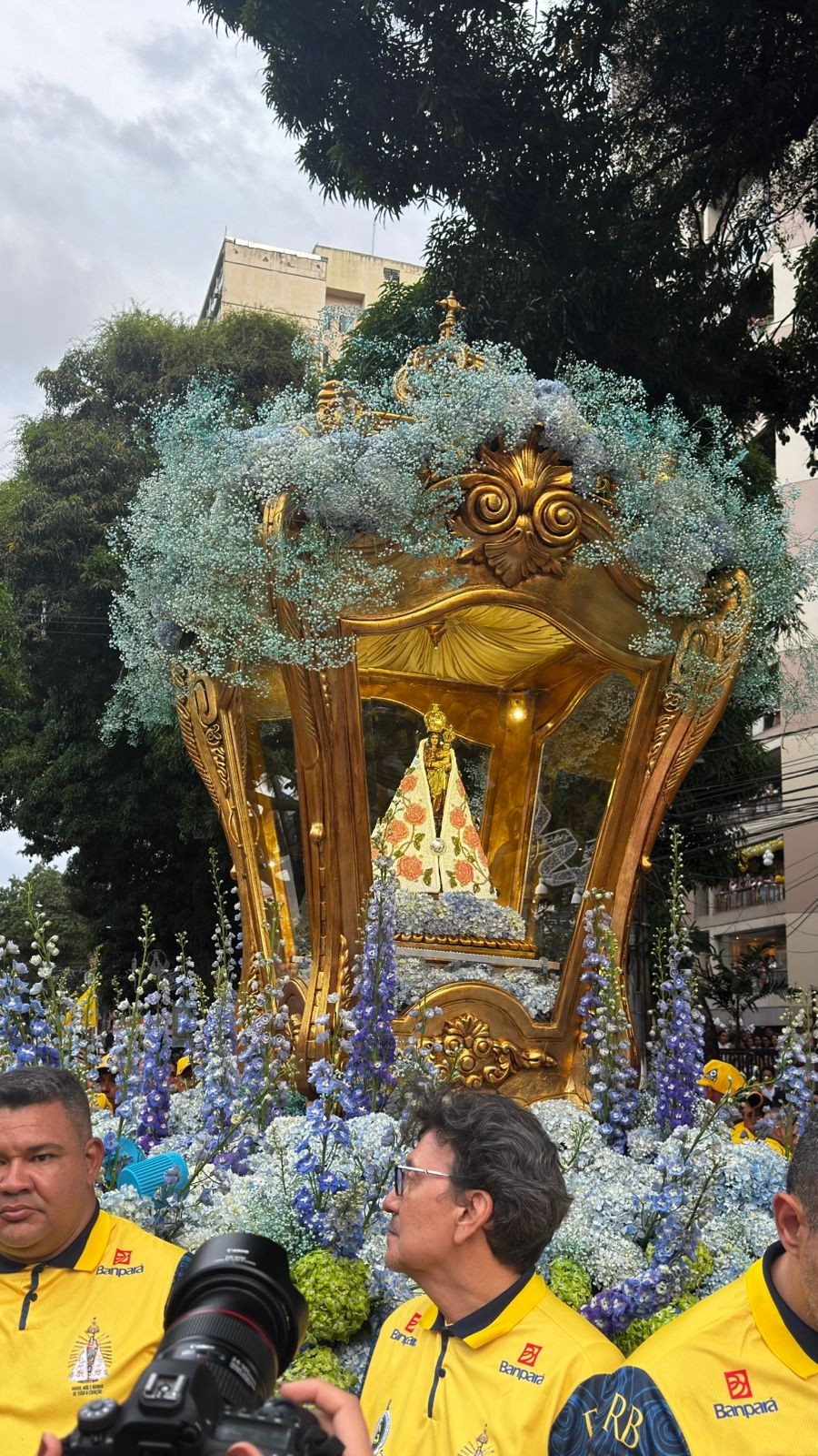 Círio 2025: Imagem de Nossa Senhora de Nazaré é colocada na Berlinda para início da Trasladação.