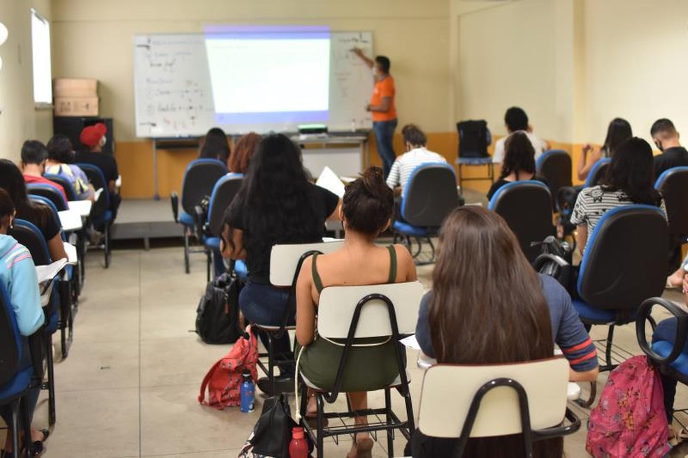 Veja cursinhos pré-vestibulares de São Carlos, Araraquara, Rio Claro e  Araras com inscrições abertas | São Carlos e Araraquara | G1