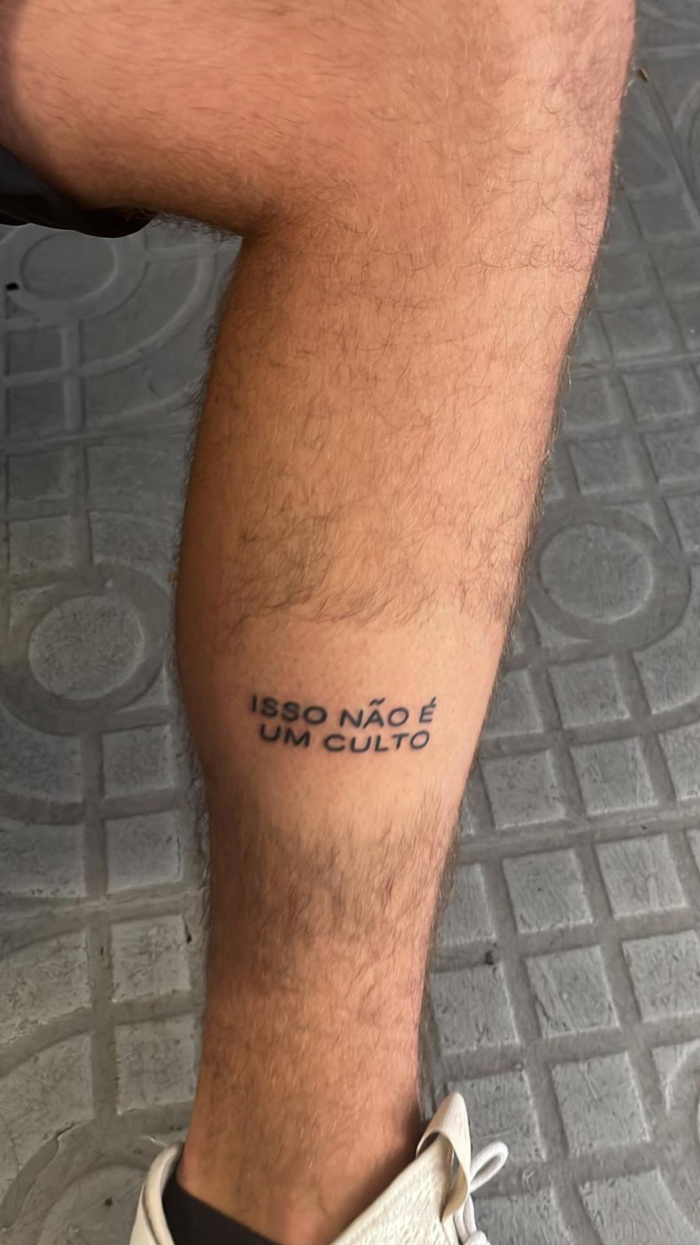 Whindersson Nunes faz novas tatuagens no rosto e no pescoço, com desenhos  de onça e em homenagem ao Nordeste - Jornal O Globo