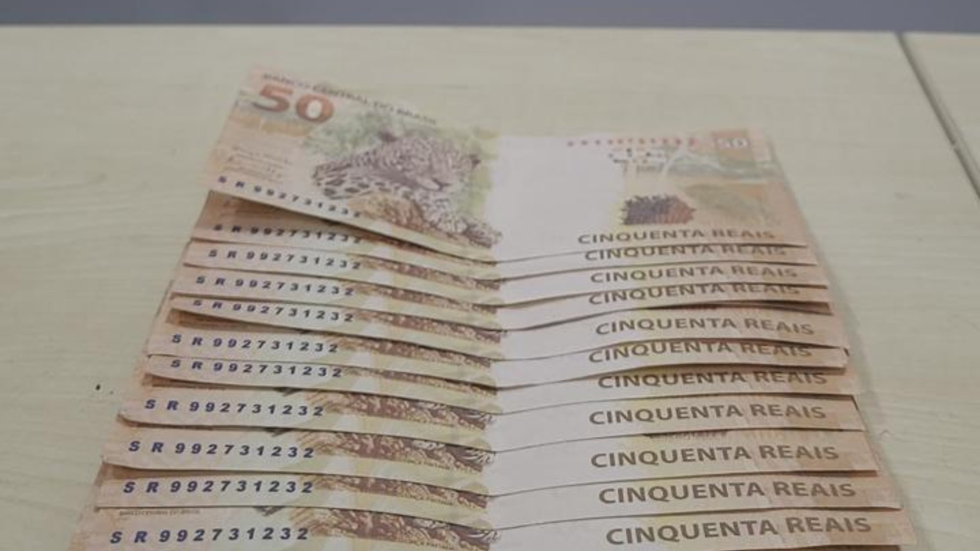 Dupla que usava dinheiro falso para fazer compras no Maranhão é presa