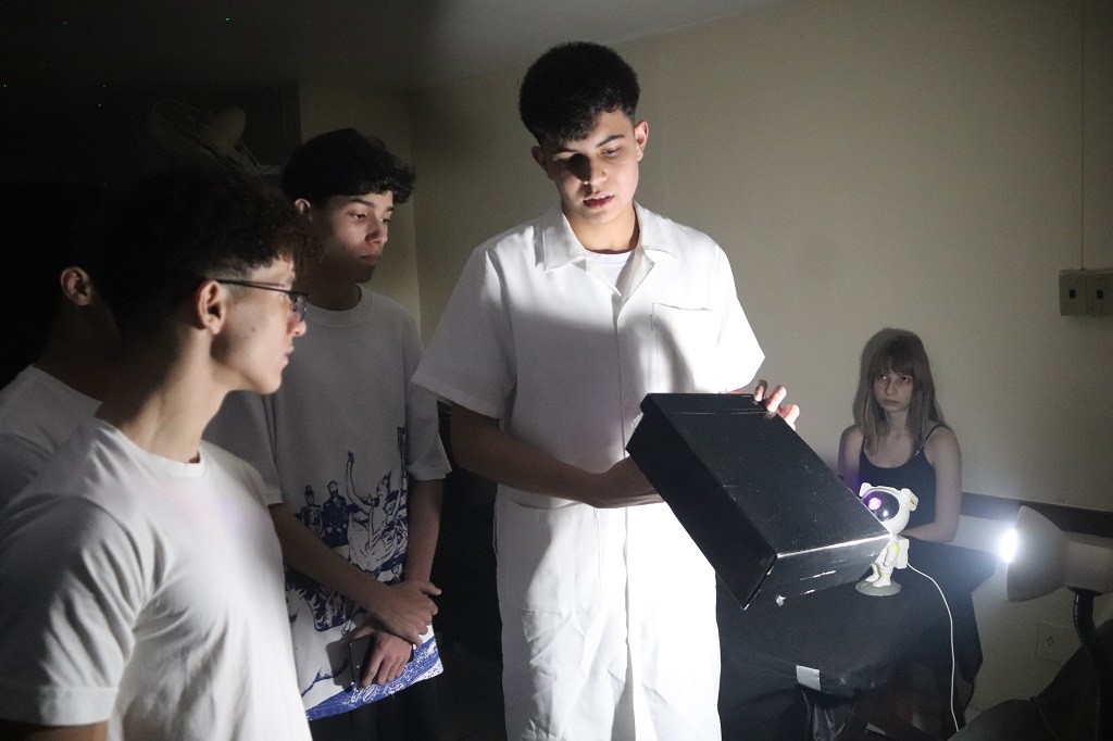 Feira do Conhecimento transforma Jean Piaget em um grande laboratório de ideias