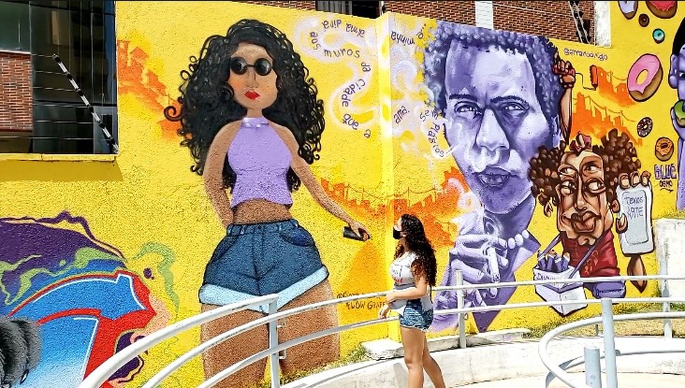 Representatividade feminina também está pintada nos muros da escadaria — Foto: Paulo Martin/Inter TV Cabugi