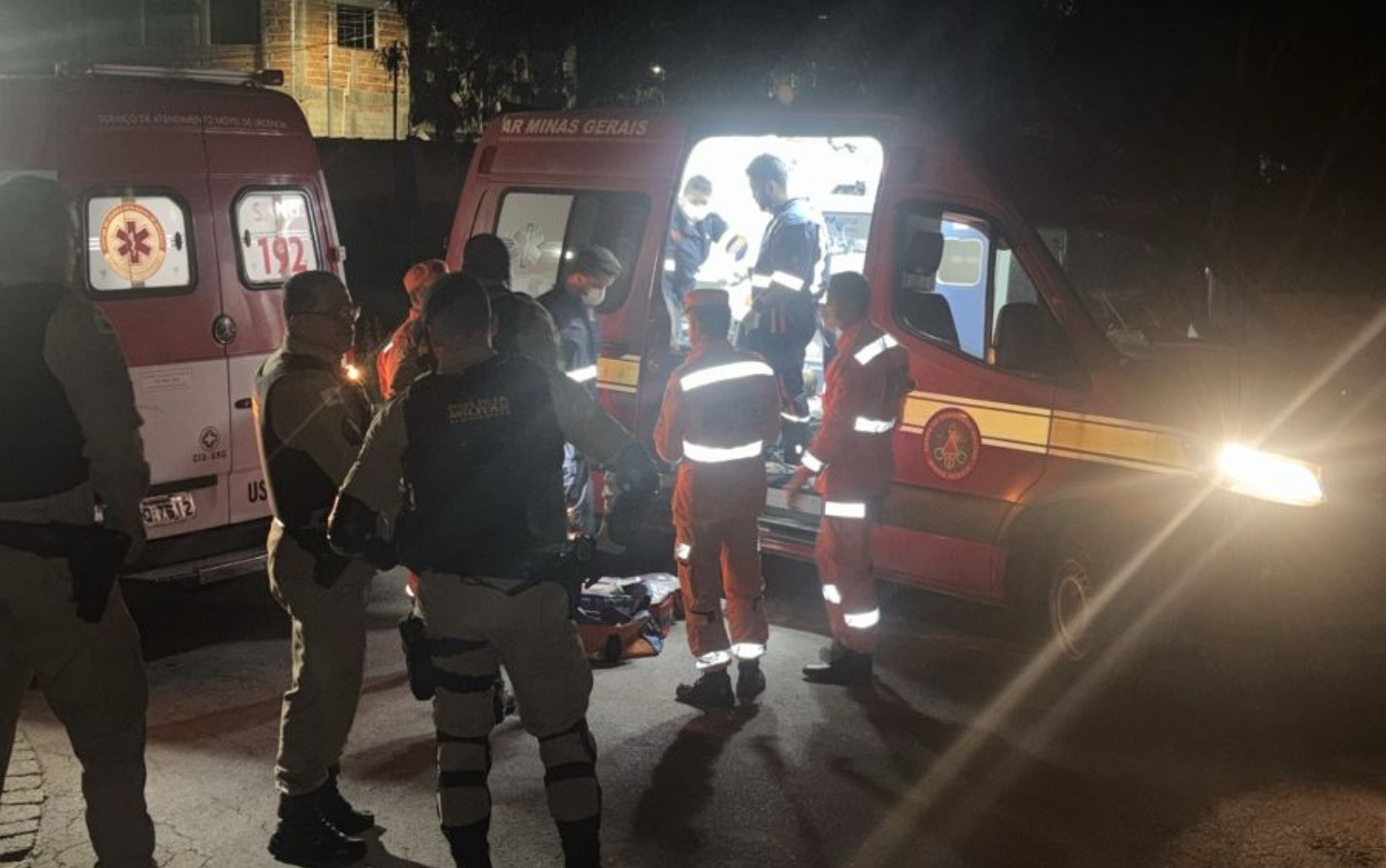 Homem de 51 anos morre após ser baleado e agredido em via pública em Campo Belo, MG