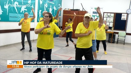 Idosos da Universidade da Maturidade participam de projeto com danças urbanas