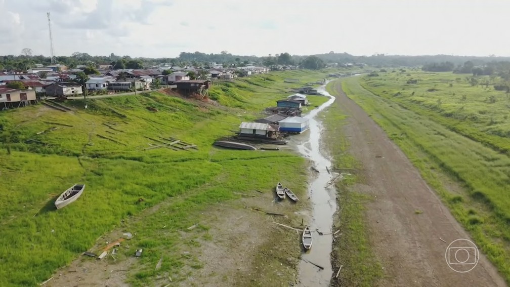 Seca prolongada atinge quase todo o Amazonas — Foto: Jornal Nacional/ Reprodução