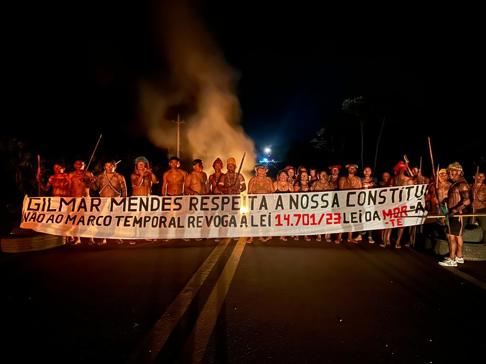 Protesto indígena na BR-230 — Foto: Associação Pariri