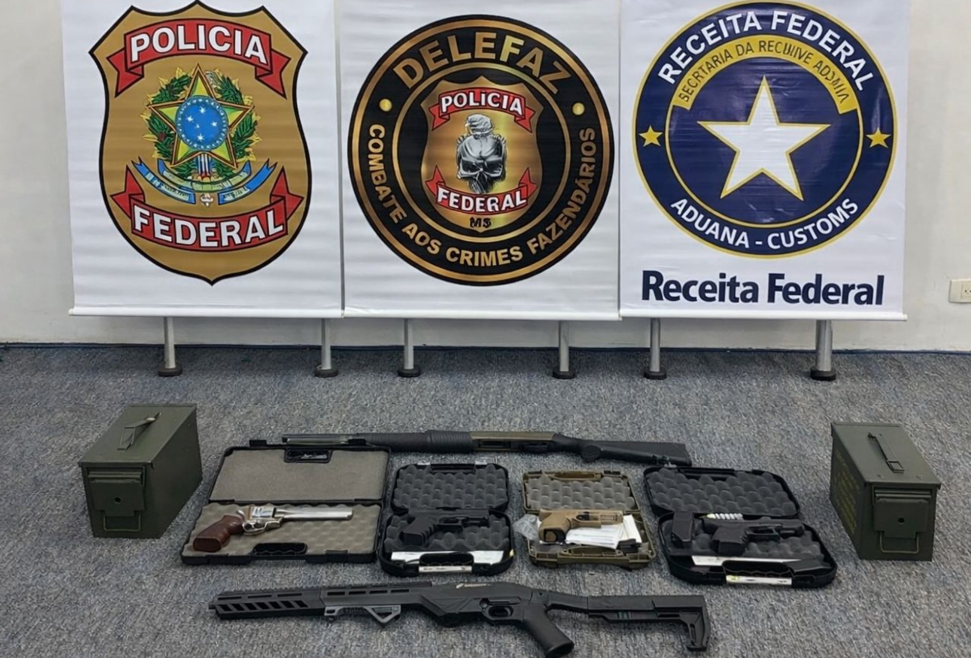 PF descobre esquema de contrabando com eletrônicos de R$ 7 milhões