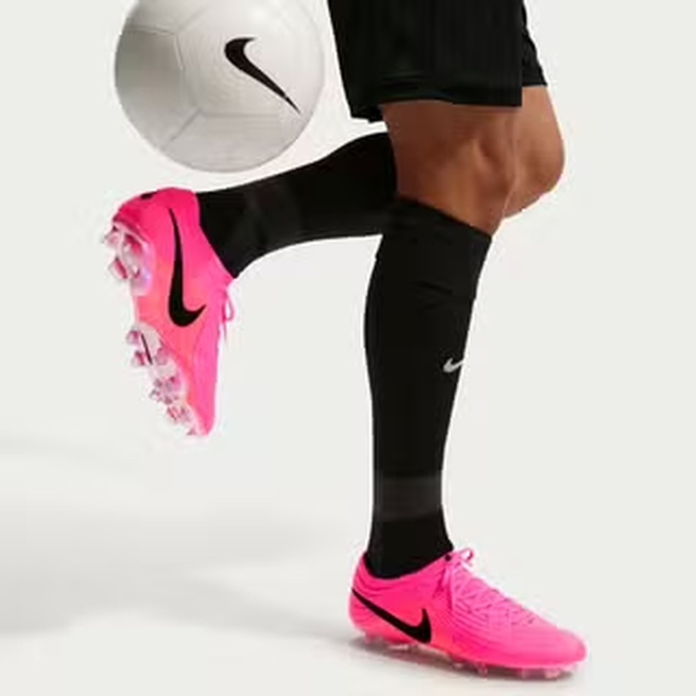 Chuteira de Marquinhos para a Copa do Mundo &mdash; Foto: Reprodu&ccedil;&atilde;o/Nike
