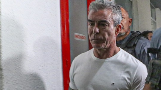 PMs aposentados são presos por fazer guarda armada do jogo do bichoPMs aposentados são presos por fazer guarda armada do jogo do bicho