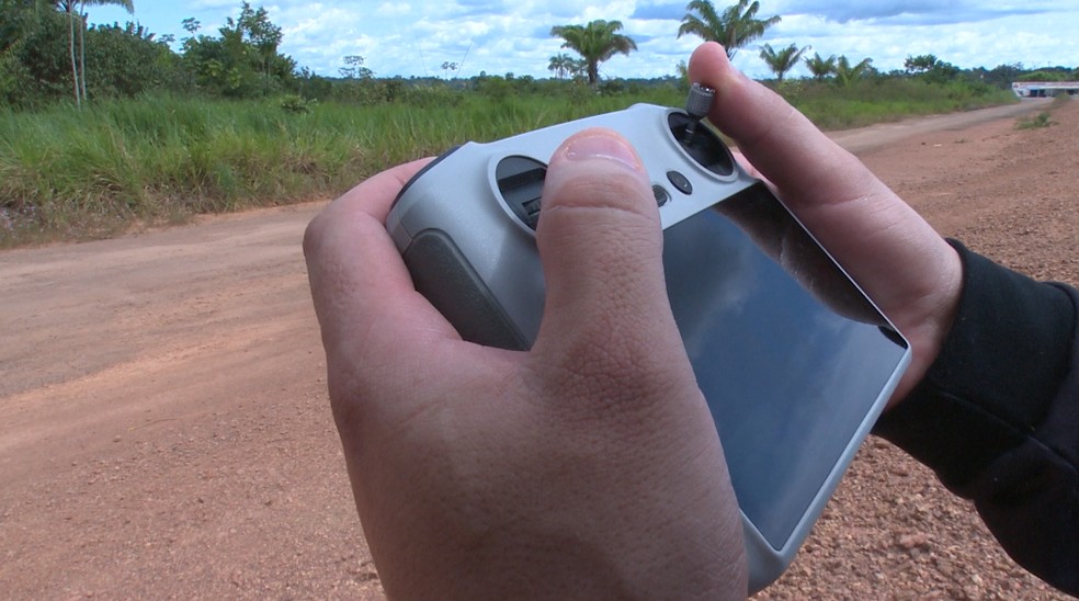 Piloto de drones é um dos cargos que estará em alta em 2024 — Foto: Edson Gabriel/Rede Amazônica