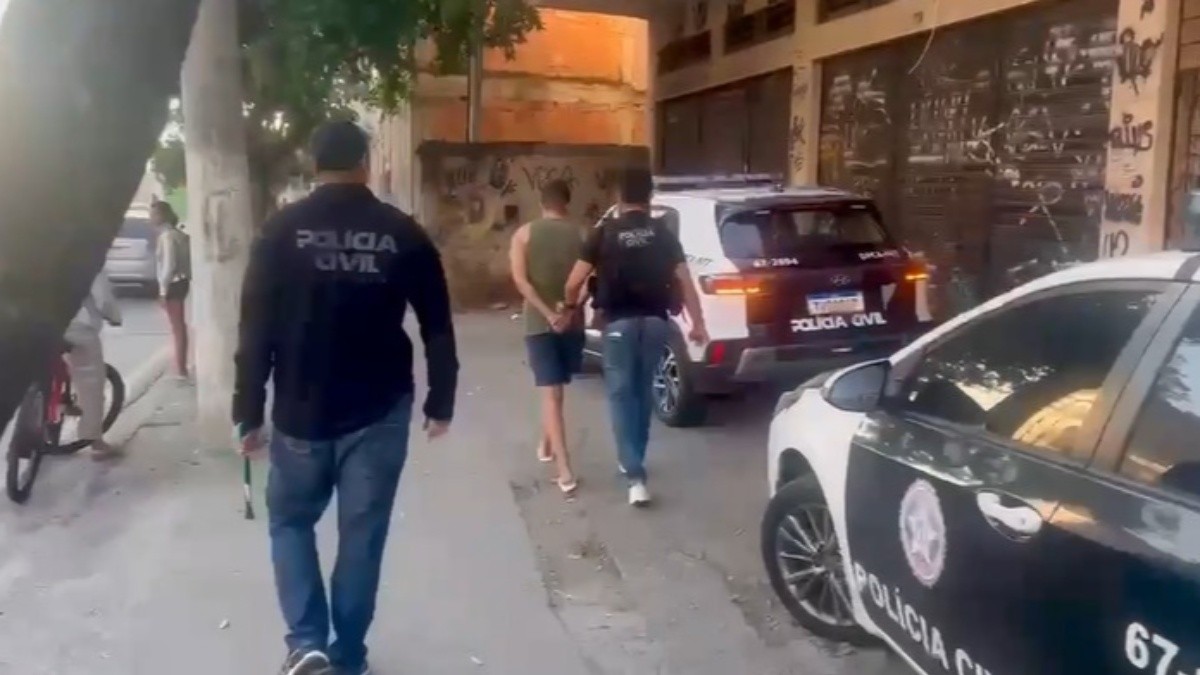 Investigado por lavar dinheiro do Comando Vermelho é preso no Rio após escapar de operação policial