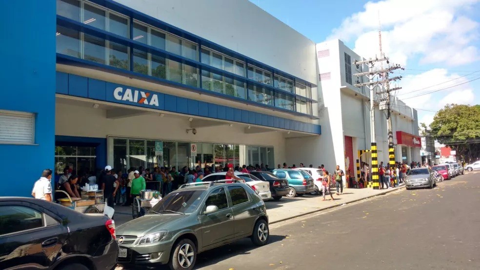 Concurso da Caixa tem salários de até R$ 16,4 mil com vagas para o AP; EDITAL