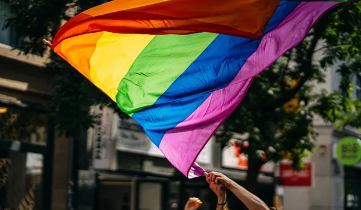 Denúncias de violações contra população LGBTQIAPN+ no 1º semestre de 2026 já igualam total de 2025 em Presidente Prudente