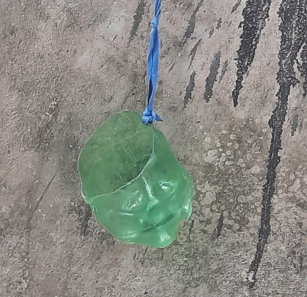 Homem é preso vendendo drogas com garrafa amarrada a fio em São Luís — Foto: Divulgação/Polícia Civil