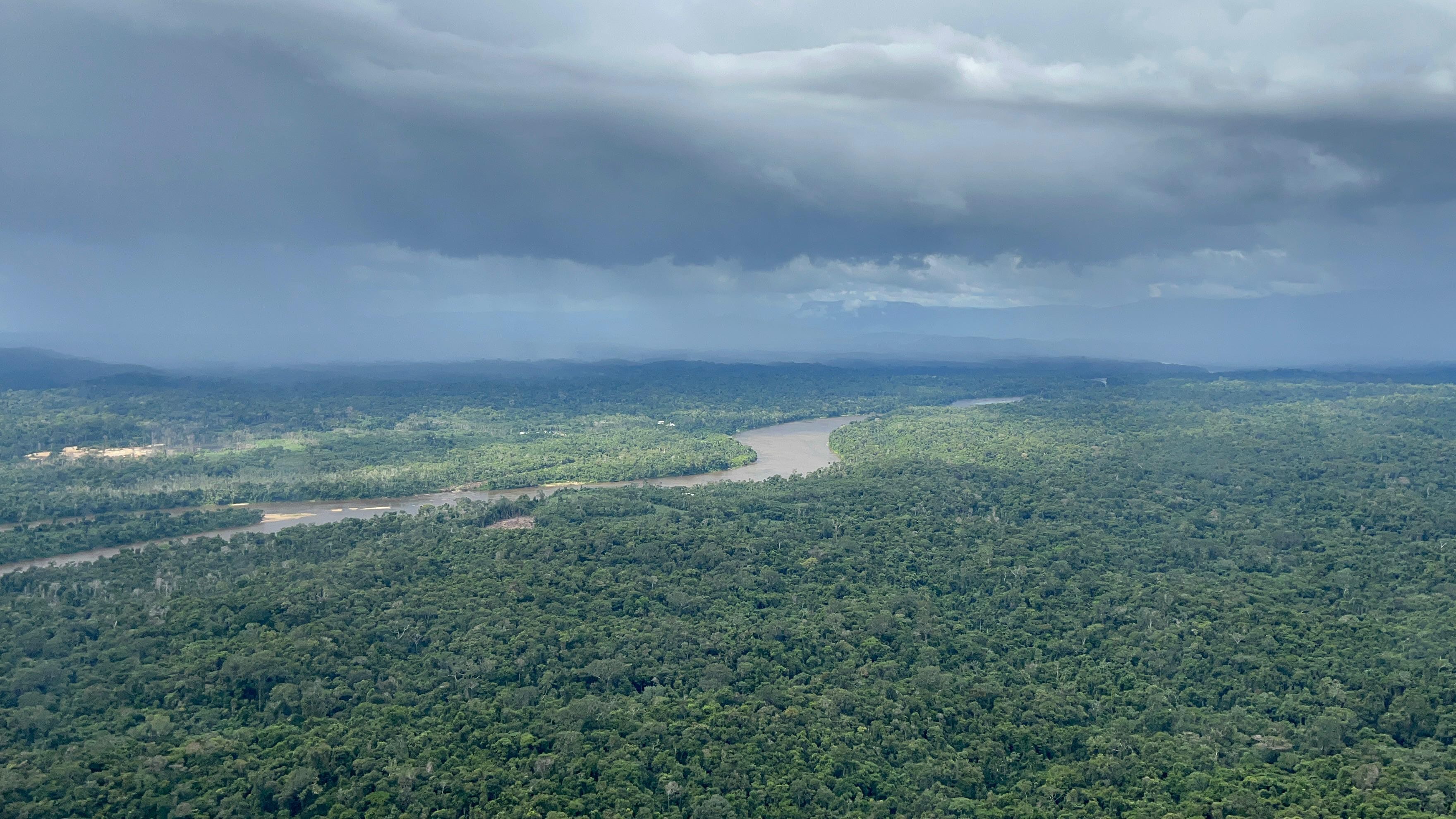 Indígena Yanomami é morto em conflito com garimpeiros na região de fronteira, afirmam associações