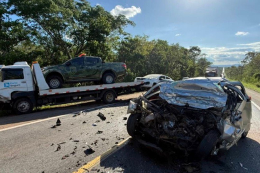Acidente na BR-070 deixou familía morta — Foto: Reprodução