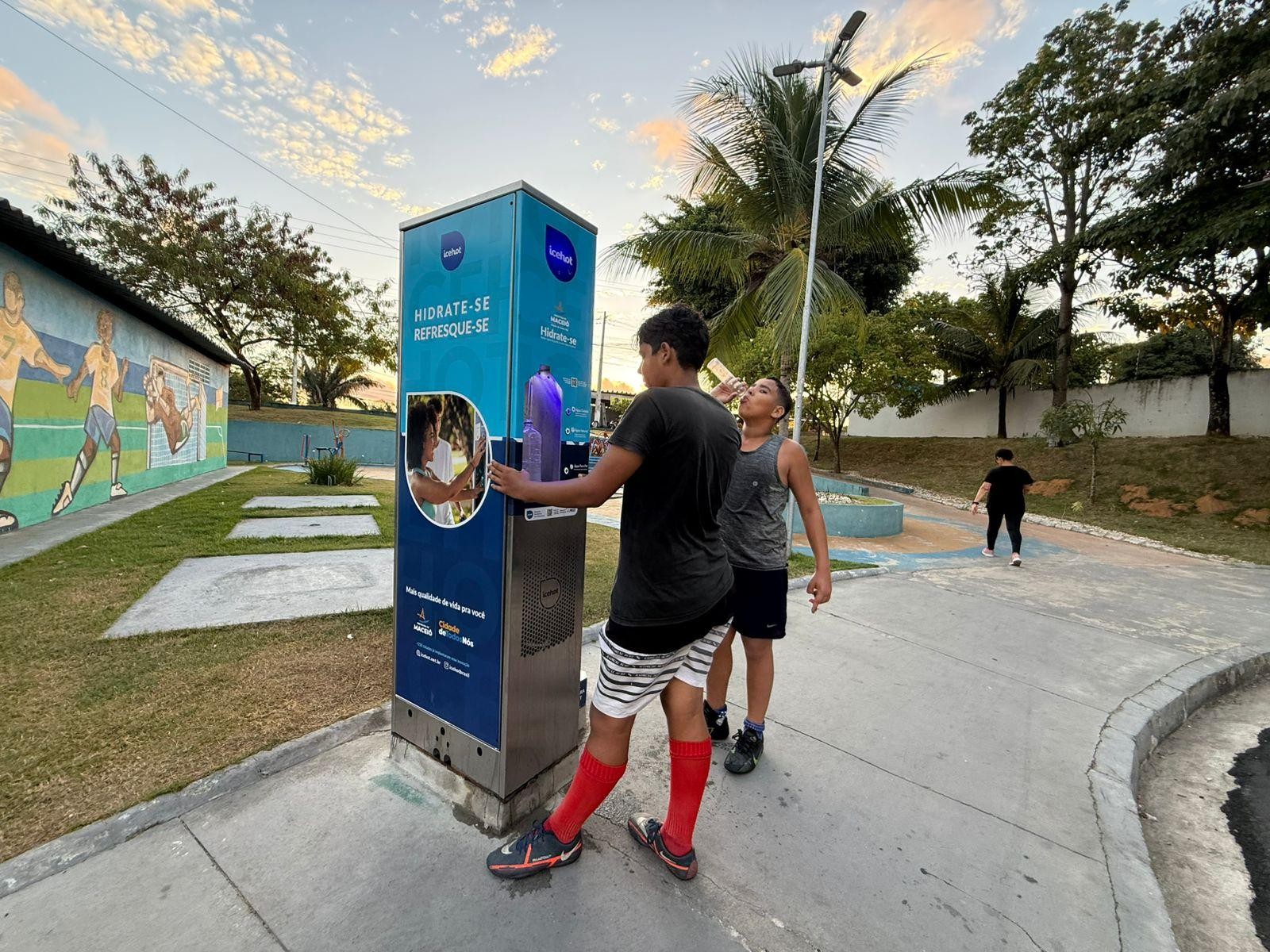 Maceió ganha quatro novas estações de hidratação em pontos de grande circulação