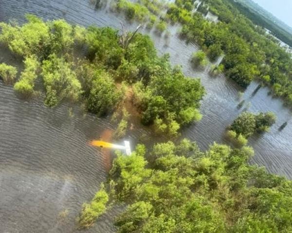 Força Aérea intercepta avião que entrou no Brasil sem autorização e piloto é preso no Amazonas