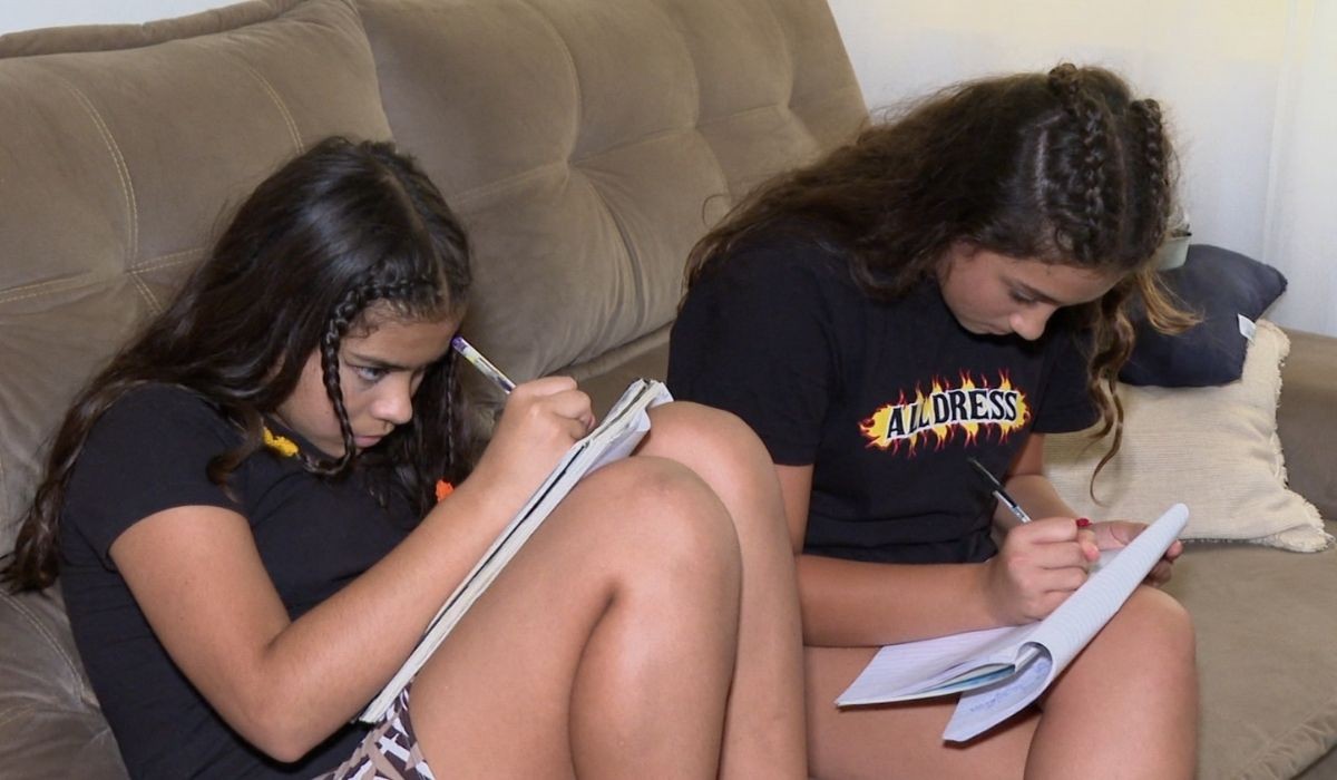 Pais relatam aumento de ansiedade dos filhos no final do ano; veja como evitar a 'dezembrite'