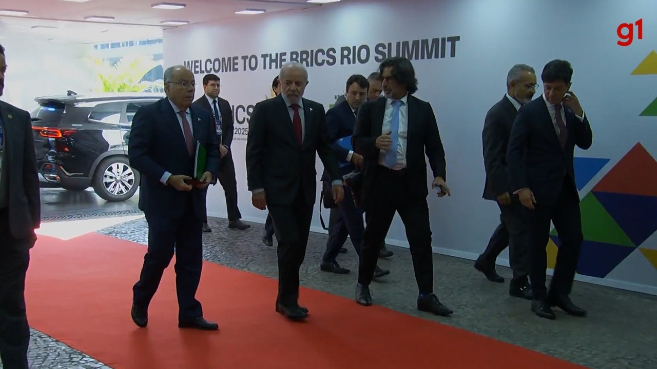 Lula discursa na Cúpula do Brics
