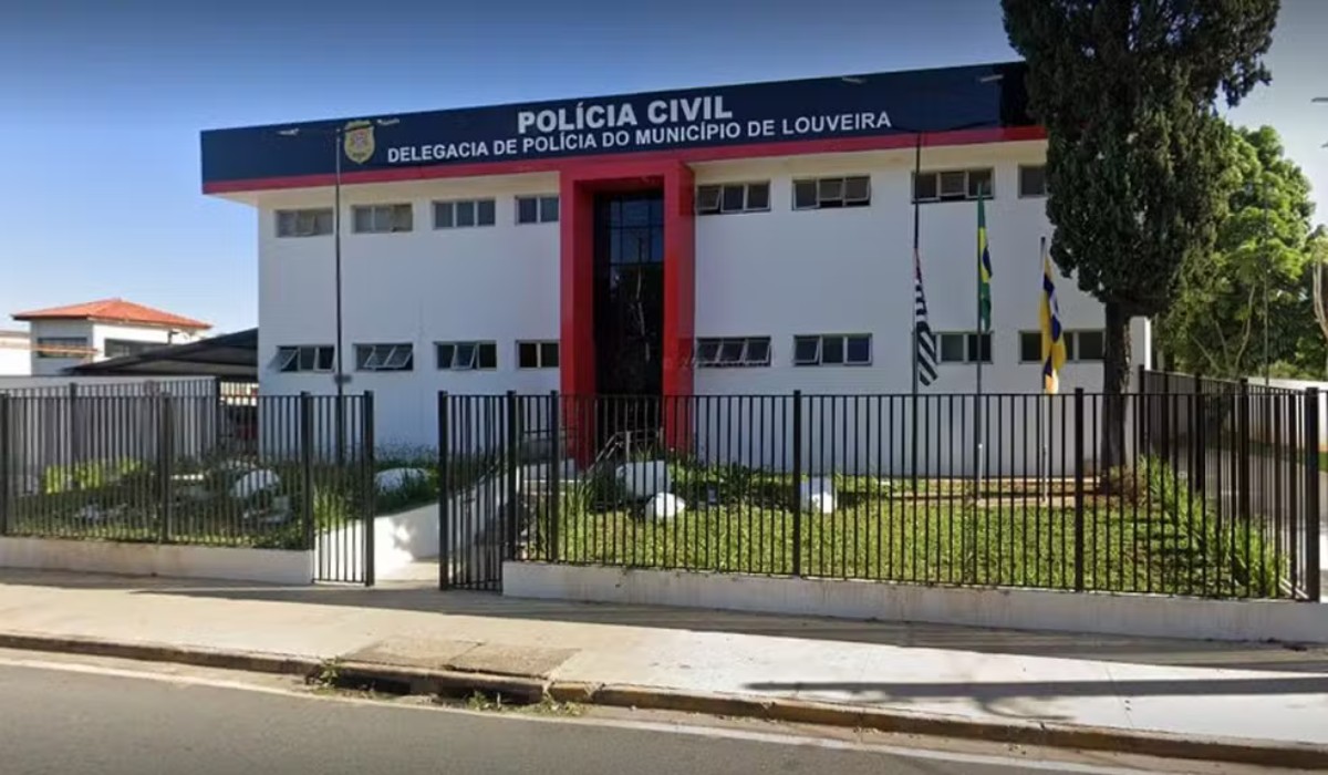 Jovem é morto ao tentar proteger vizinha e filhos de ex-companheiro armado em Louveira