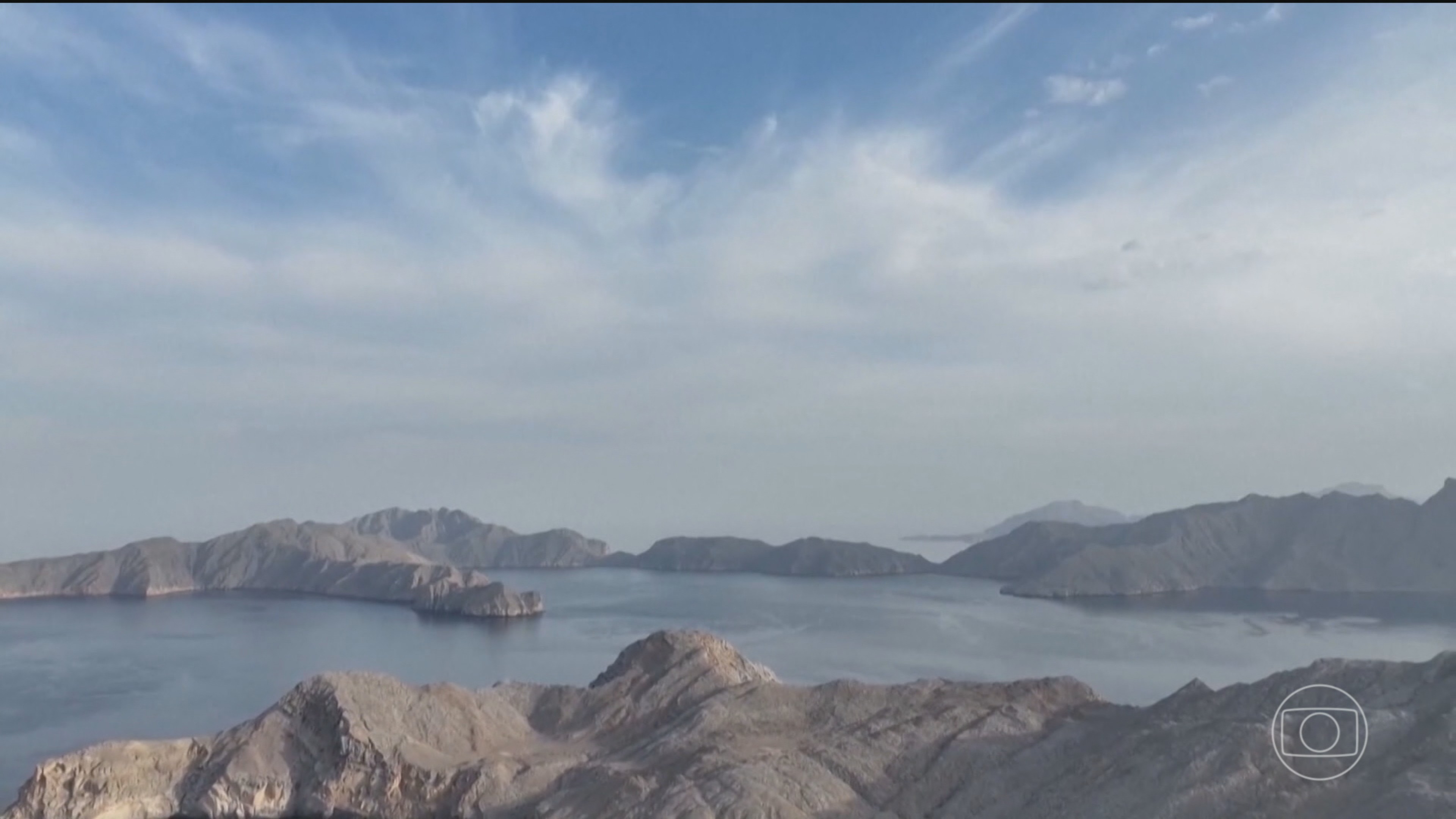 Irã reabre Estreito de Ormuz após cessar-fogo no Líbano