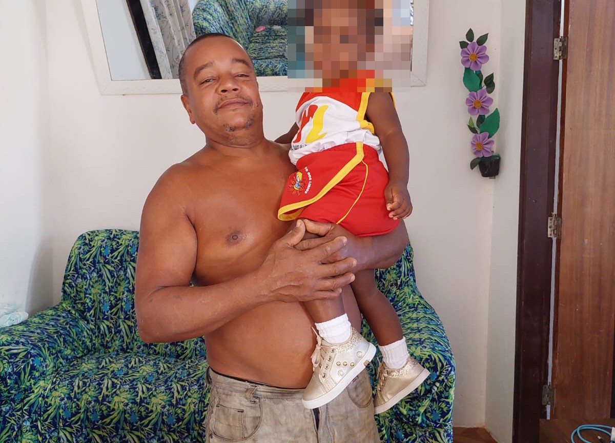 Homem morre após ser agredido com soco no rosto em Salvador; vítima recolheu lixo para vizinho e cobrou pagamento de R$ 5