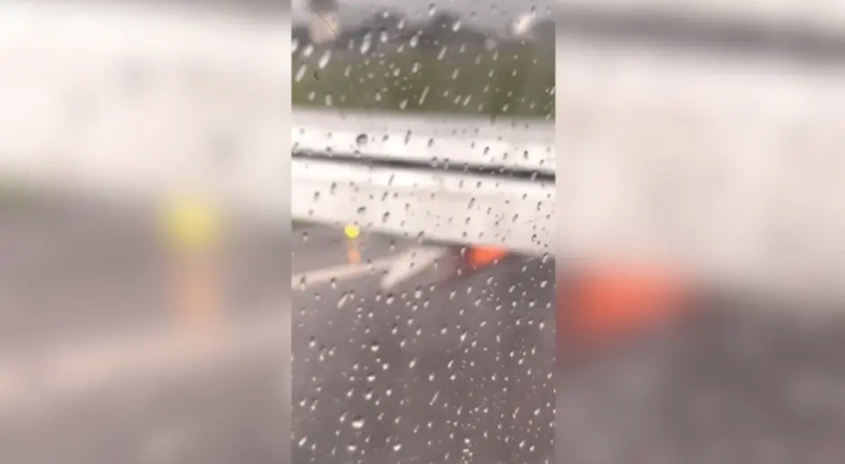 Turbina de avião pega fogo e decolagem é interrompida no aeroporto de Florianópolis; VÍDEO