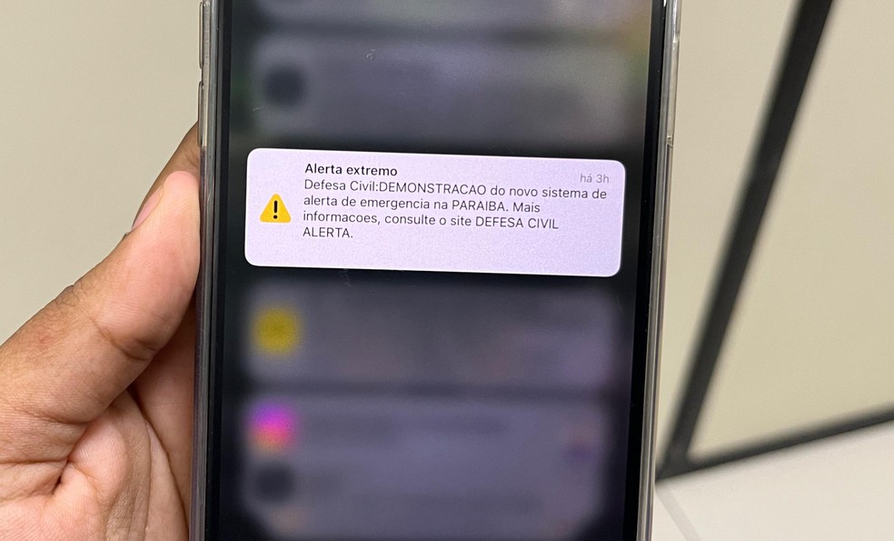 Mensagem de alerta da Defesa Civil na Paraba  Foto: Mabel Pontes/Reproduo