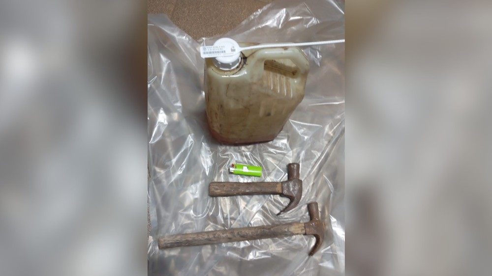 Homem mantém filho de 1 ano refém, ameaça colocar fogo em casa e é preso em Rio Preto-SP